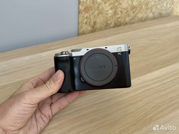 Беззеркальная камера Sony a7c (body)