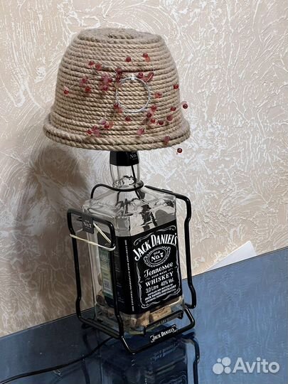 Светильник Jack Daniels ручной работы из бутылки