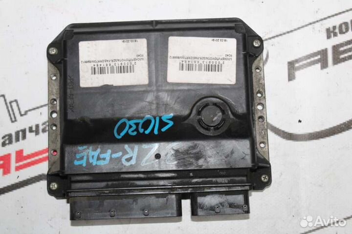 Блок EFI toyota 3ZR-FAE noah voxy ZRR70W 8966128C4