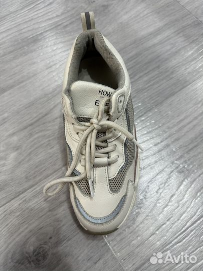 Кроссовки женские 36 размер