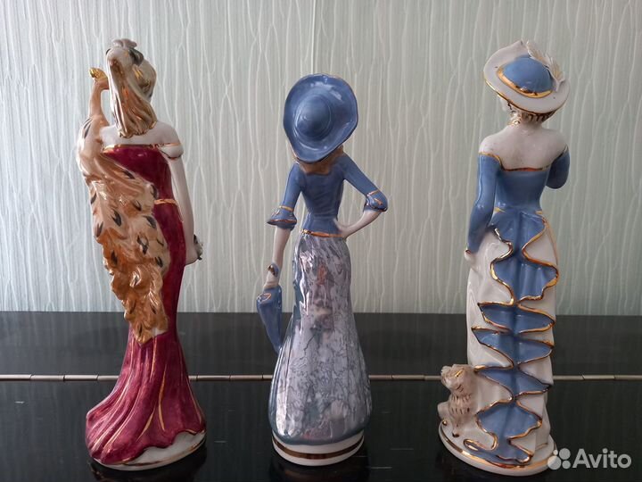 Статуэтки фарфоровые