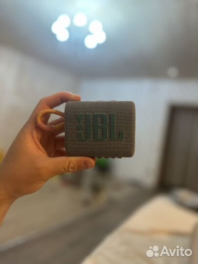 Беспроводная колонка jbl go 3