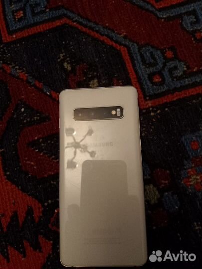 Samsung Galaxy S10, 8/128 ГБ