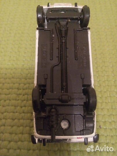 Модель авто мчс Ваз 21-06 металл