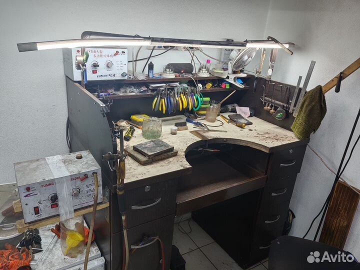 Ювелирная мастерская на два рабочих места