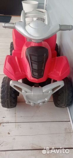 Детский квадроцикл на аккумуляторе