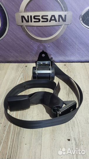 Ремень безопасности задний Nissan primera P12