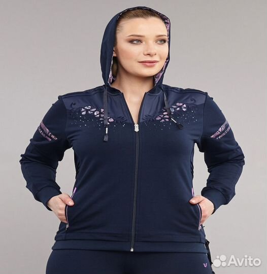 Костюмы женские Большие Размеры