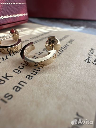 Серьги пусеты cartier love желтое золото 750 пробы