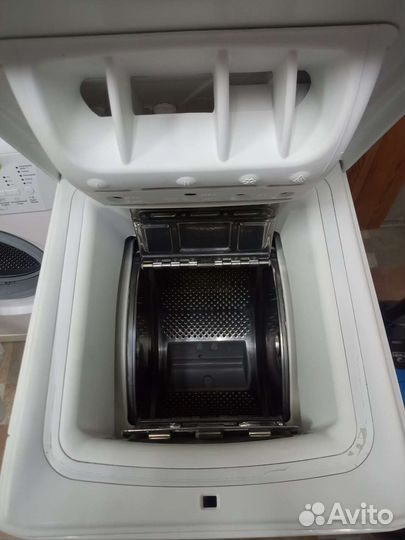 Стиральная машина с вертикальной загрузкой