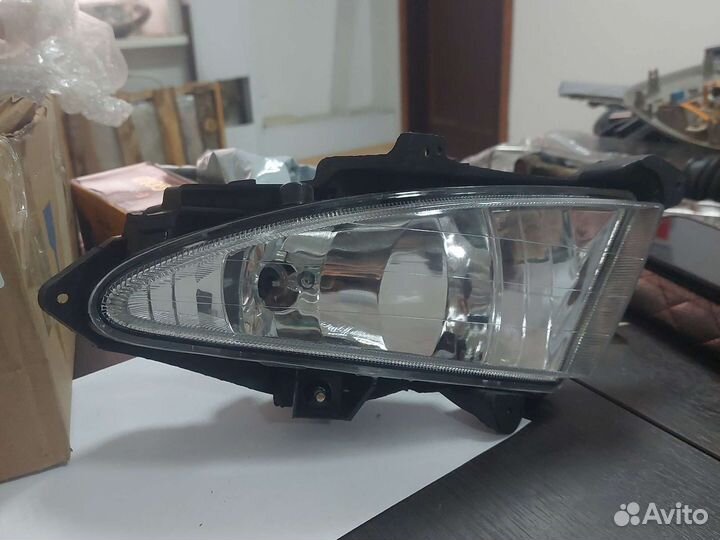 Туманка левая Hyundai Elantra 06
