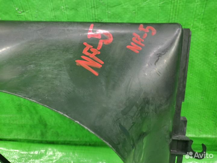 Воздуховод интеркулера правый 7L0117340 VAG