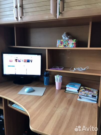 Стенка детская с кроватью