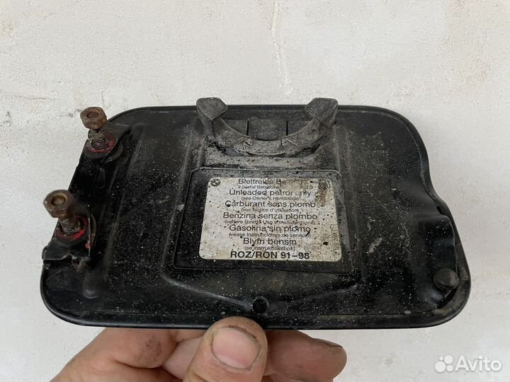 Лючек бензобака BMW E36