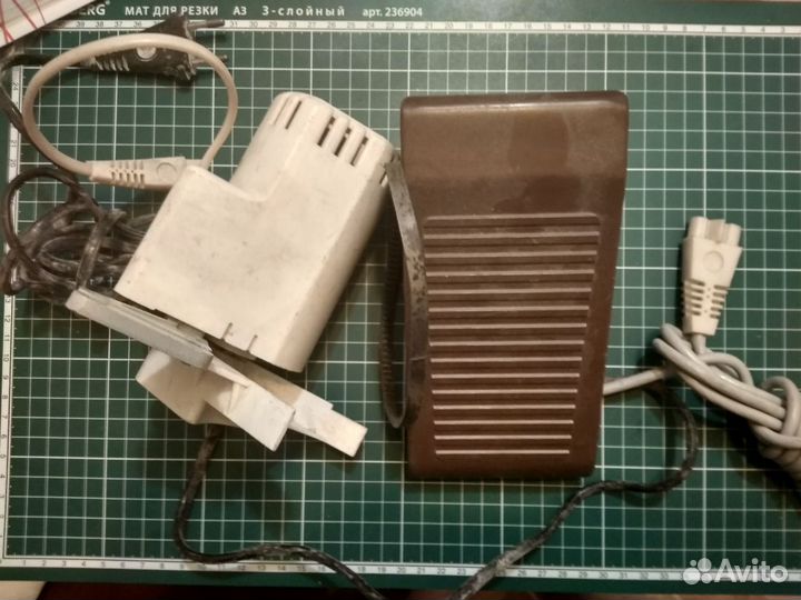 Мотор и педаль для швейной машинки Чайка