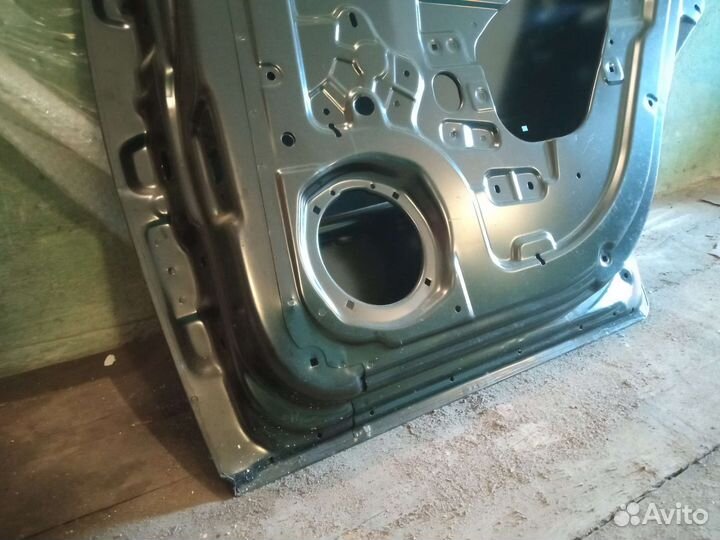 Дверь задняя правая Chevrolet lacetti