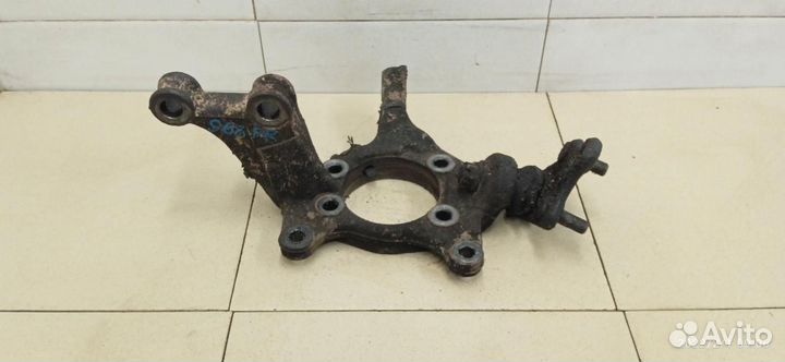 Кулак поворотный передний правый Corolla E15 2006