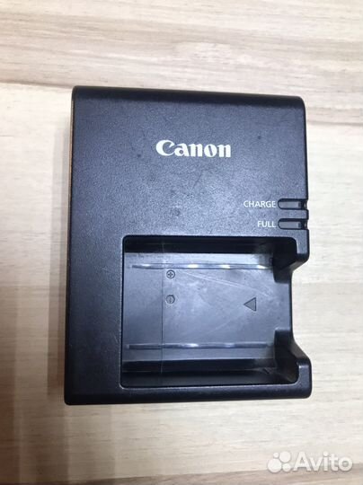 Зарядное устройство Canon LC-E10E