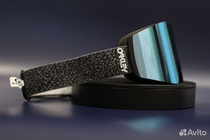 Горнолыжная маска Oakley Fall Line M