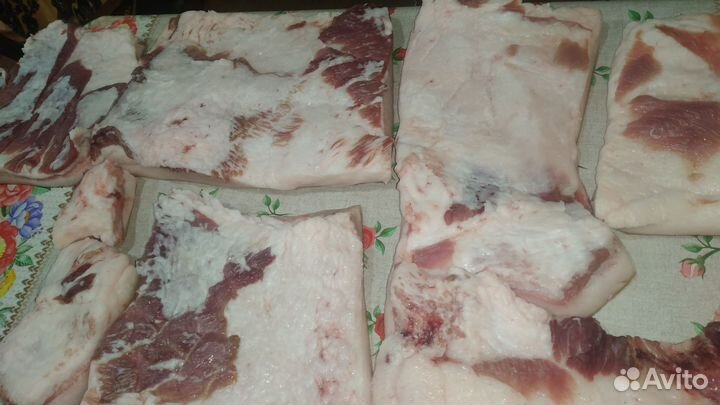Продукты питания сало