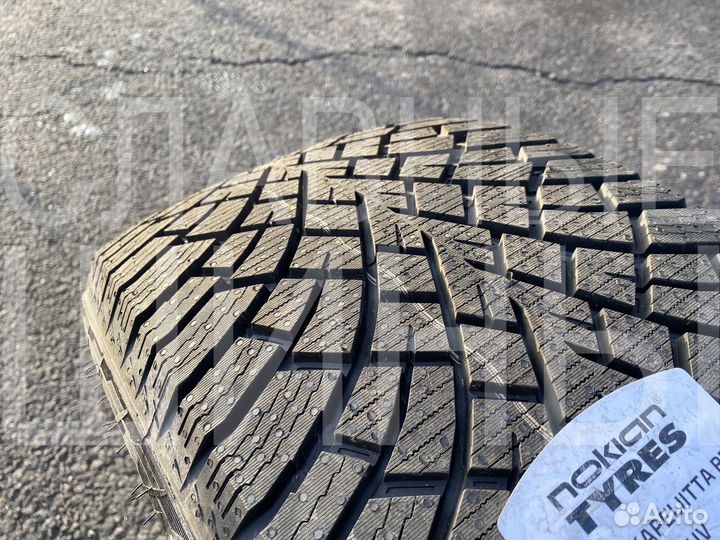 Nokian Tyres Hakkapeliitta R5 215/55 R17 98R