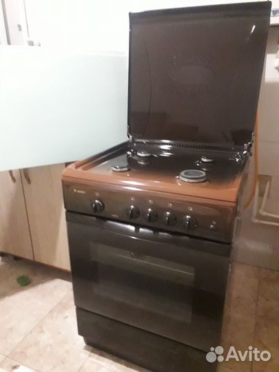 Продаётся газовая плита в отличном состоянии