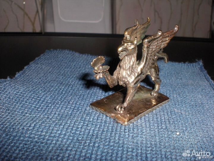 Бронзовые фигурки Орел, Грифон, Бычок