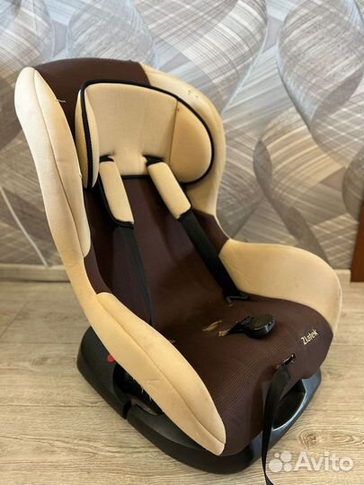 Детское автомобильное кресло люлька