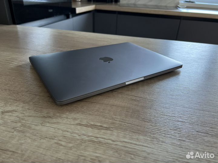 Apple macbook 13 pro 2017