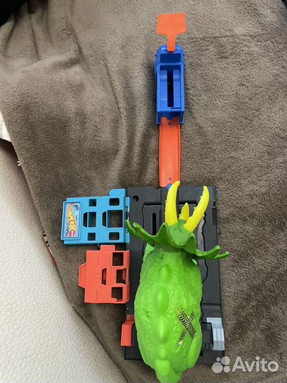 Hot wheels набор