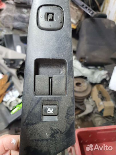 Бус mazda 3 bk 2007