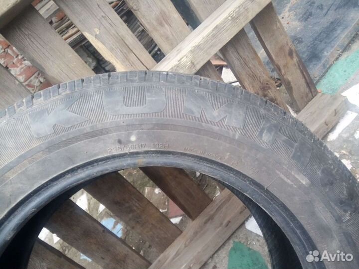 Kumho Steel Radial 798 235/60 R17