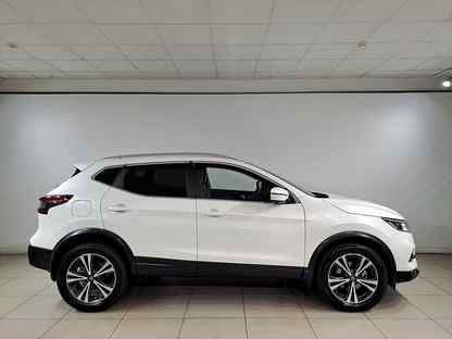 Nissan Qashqai 2.0 CVT, 2021, 21 648 км, с пробегом, цена 2 249 000 руб., Москва