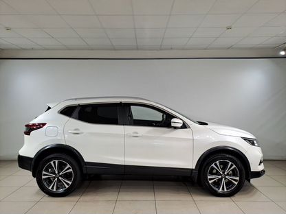 Nissan Qashqai 2.0 CVT, 2021, 21 648 км, с пробегом, цена 2 249 000 руб., Москва