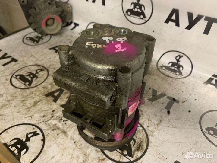 Компрессор кондиционера Форд Фокус 2