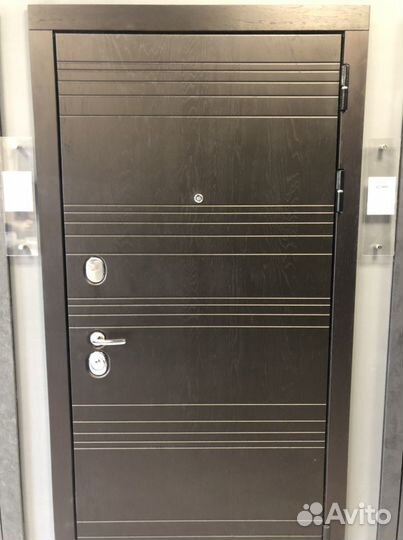 Дверь входная