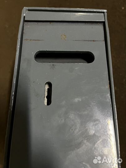 Сейф металлический