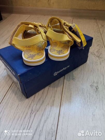 Туфли минимен новые 31 и сандали котофей 31