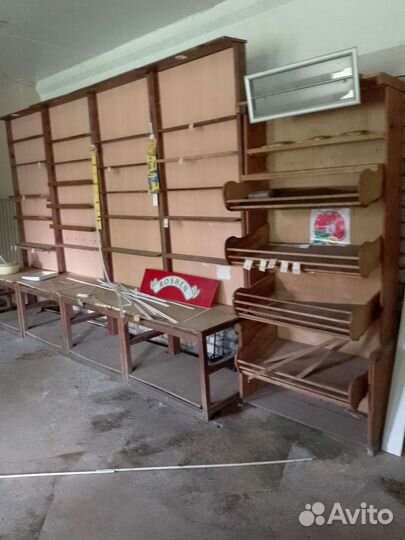 Стеллажи, полки