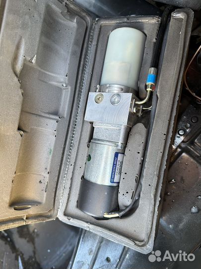 Mercedes Benz Механизм подъема двери/крышки багаж