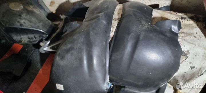 Подкрылки перед и бампер