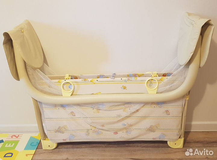 Манеж детский складной