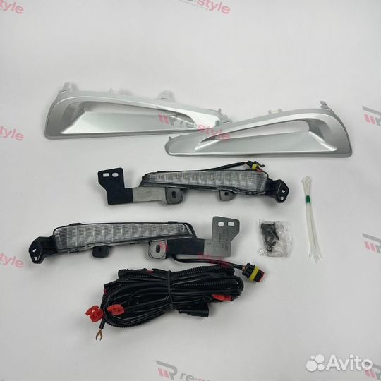 Туманки Toyota Prius 50 2м с18г ту-9508 dlaa