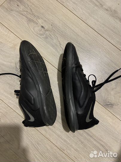 Футзалки nike tempo