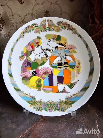 Тарелки серия 