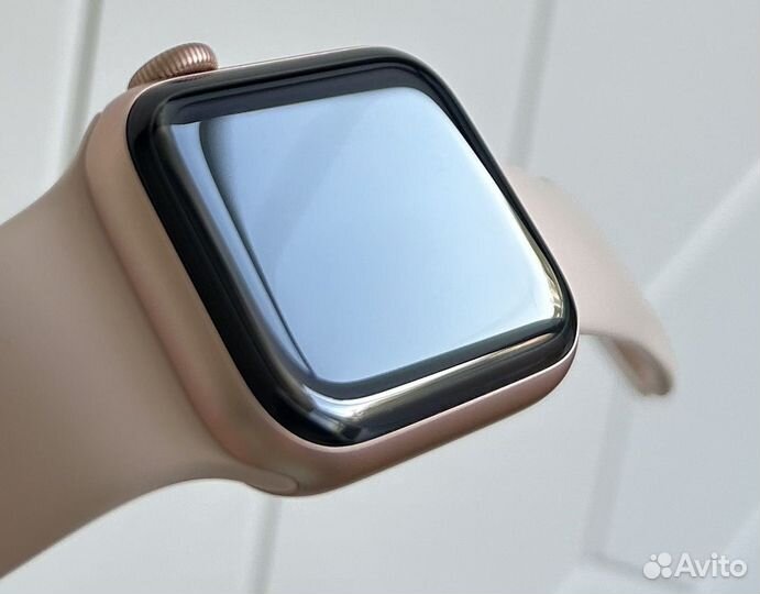 Часы Apple Watch 5 40 mm pink