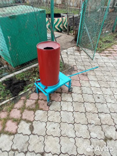 Измельчитель веток и травы