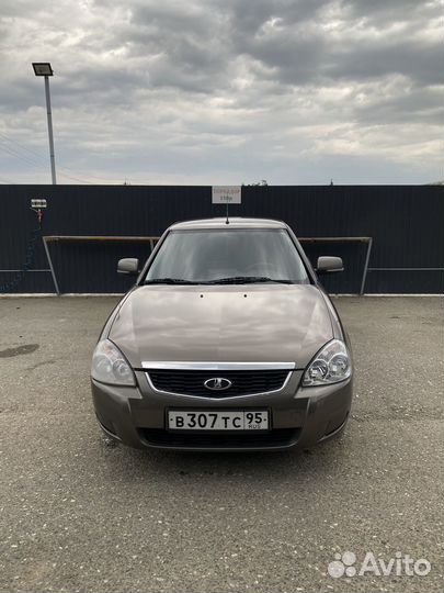 Сиденья на priora