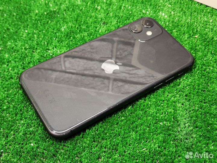 iPhone 11, 64 ГБ