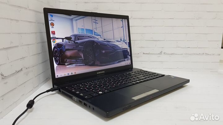 Стильный ноутбук Samsung /4Gb/SSD/ гарантия